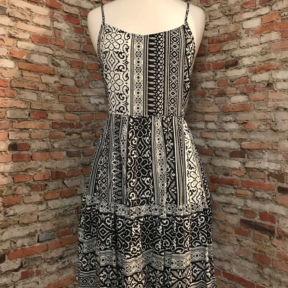 TRIBAL PRINT SPAGHETTI STRAP DRESS